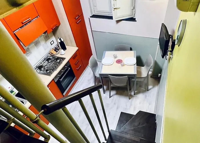 Grazioso Bilocale Centro Vicino Stazione Appartement