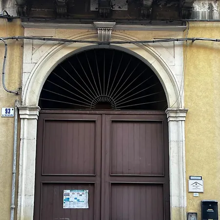 Grazioso Bilocale Centro Vicino Stazione * Catania